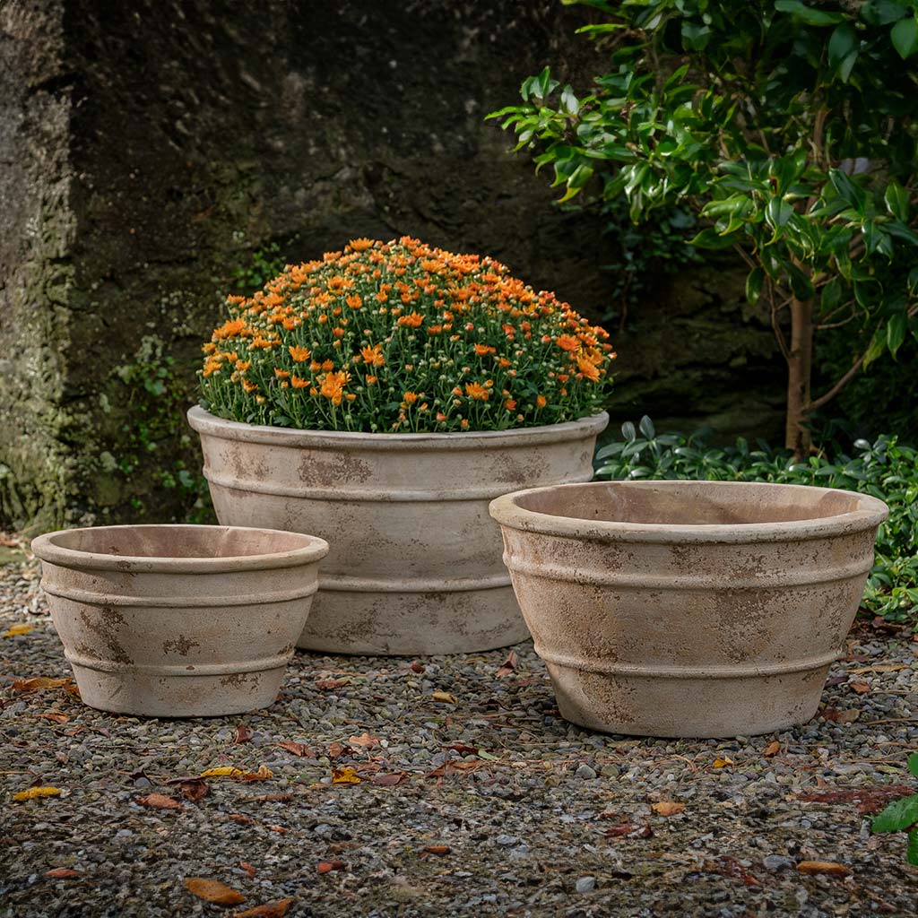 Campania Mera Planter  Antico Terra Cotta
