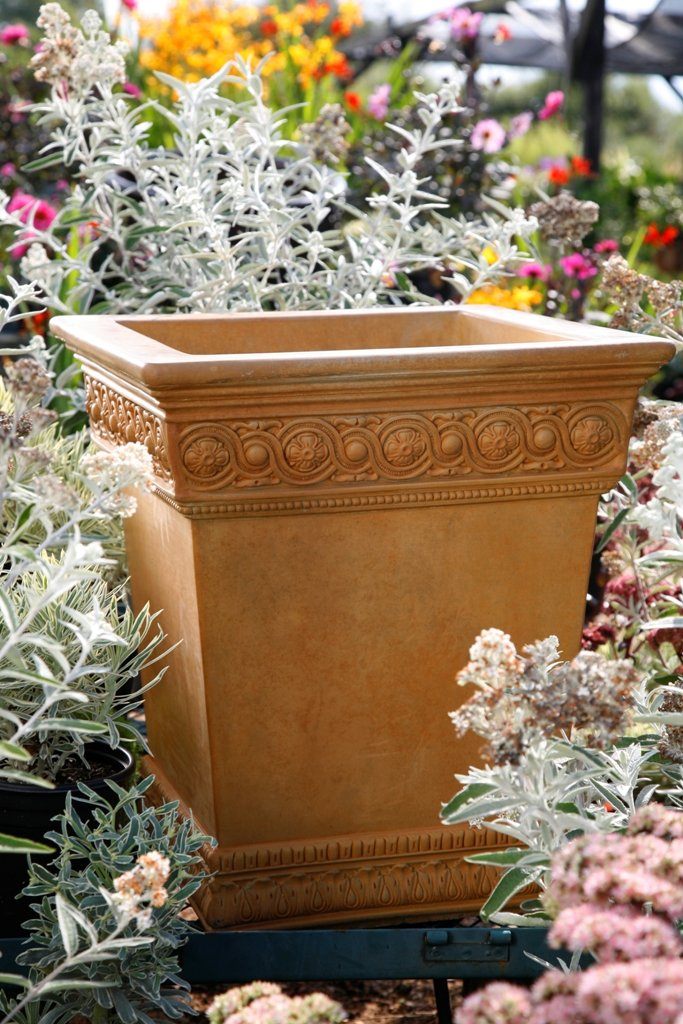 Gardenstone Dulcinea Planters Gardenstone 