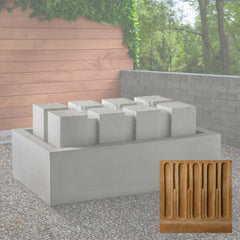 Campania Kanal Fountain