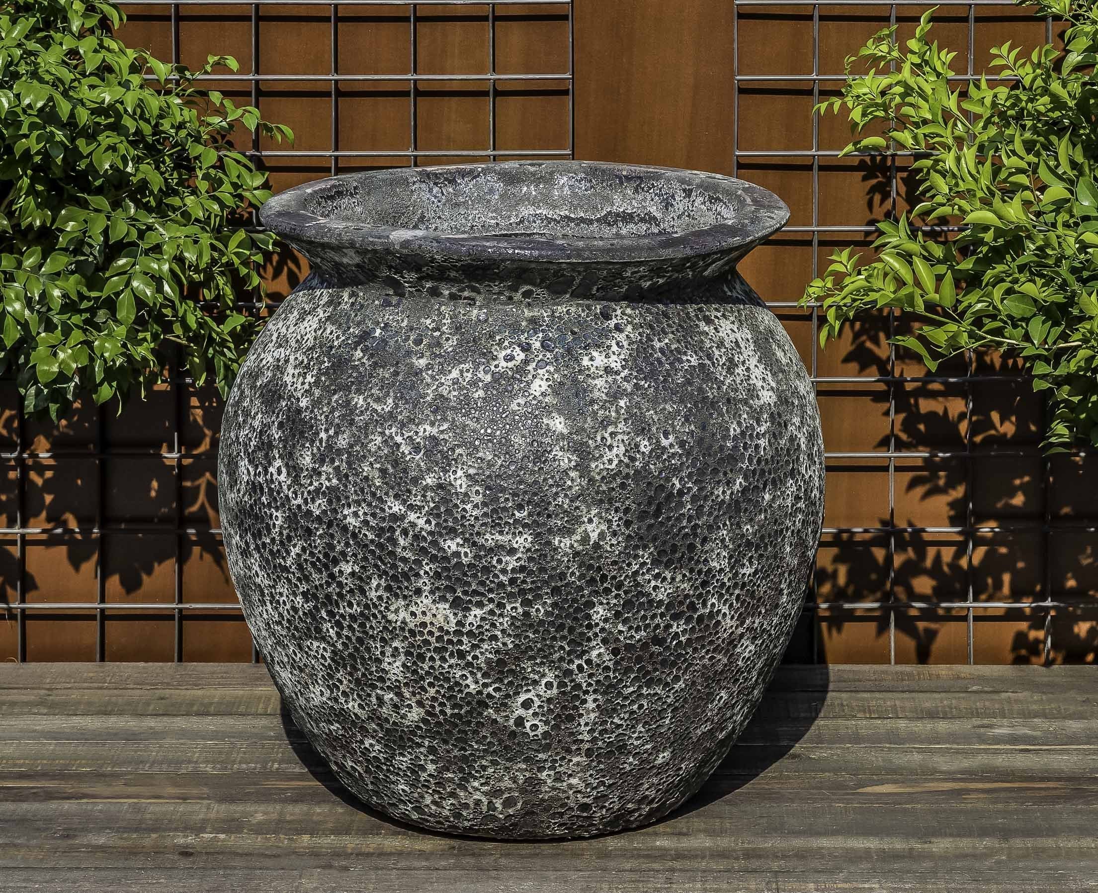 Photo of Campania Ibis Jar - Fossil Grey - Marquis Gardens