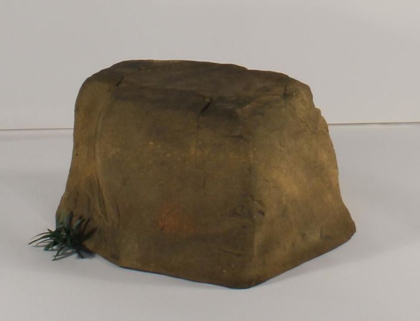 Accent Rokcs Bubbling Accent Rock - AR-010 by Universal Rocks - Marquis Gardens ...