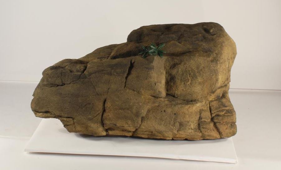 Spilling Edge Rock - ER-009 by Universal Rocks - Marquis Gardens ...